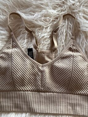 PINK Victoria's Secret Ribbed Seamless Bralette in Beige